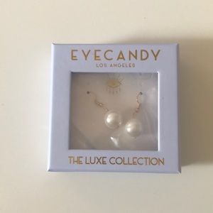 NWT Eye Candy Los Angeles Faux Pearl Earrings